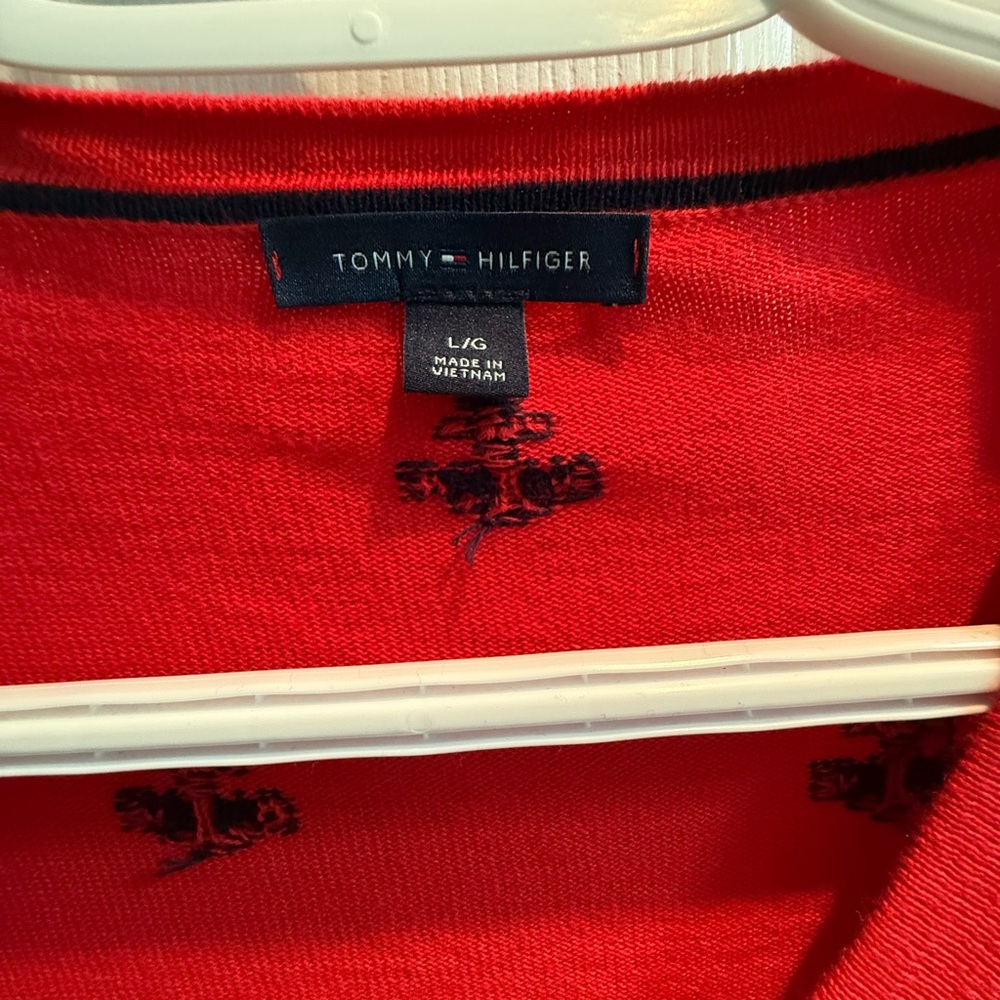 Red Anchor Pattern Cardigan - Picture 2 of 2